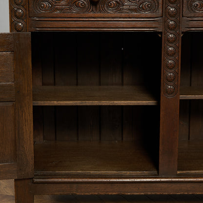 英国 クラシック キャビネット 食器棚