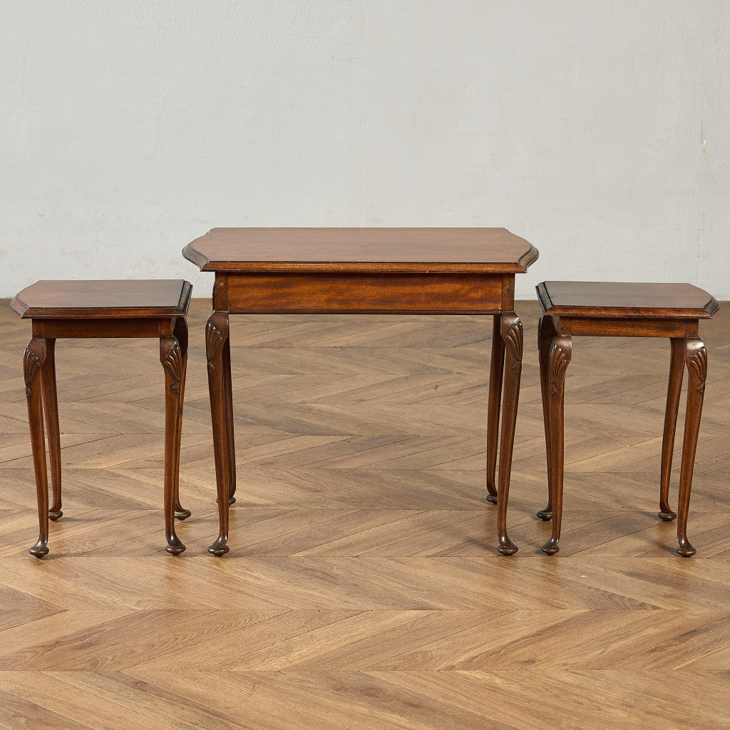 英国 クラシック ネストテーブル