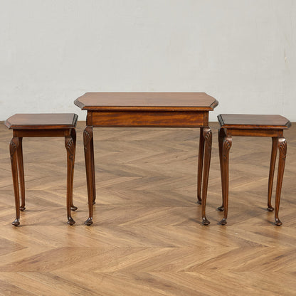 英国 クラシック ネストテーブル