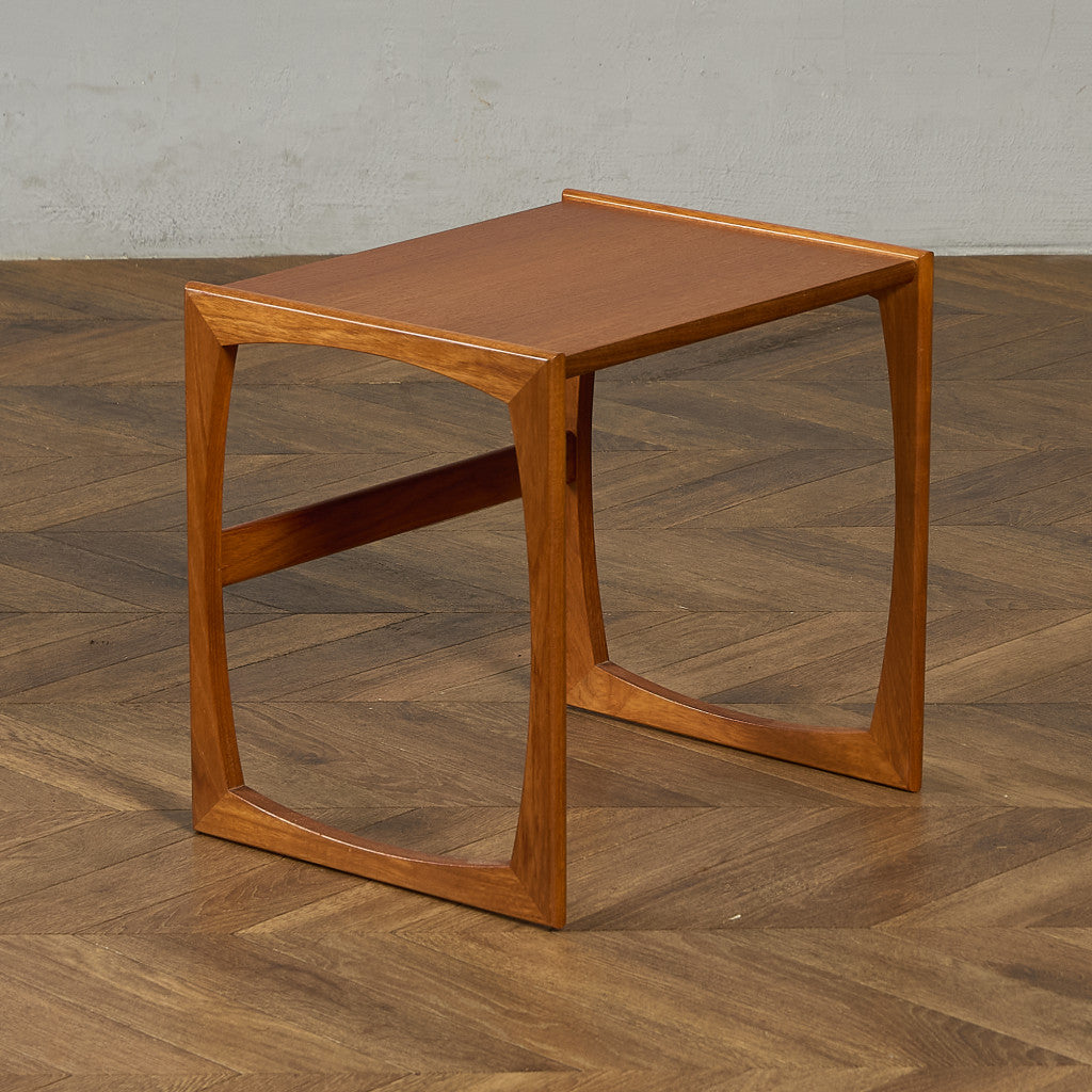 Quadrille ヴィンテージ ネストテーブル