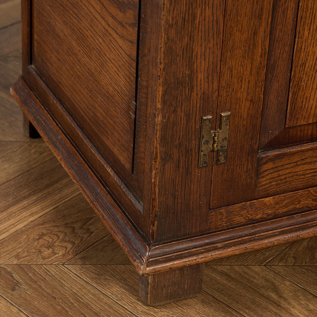 英国 クラシック キャビネット