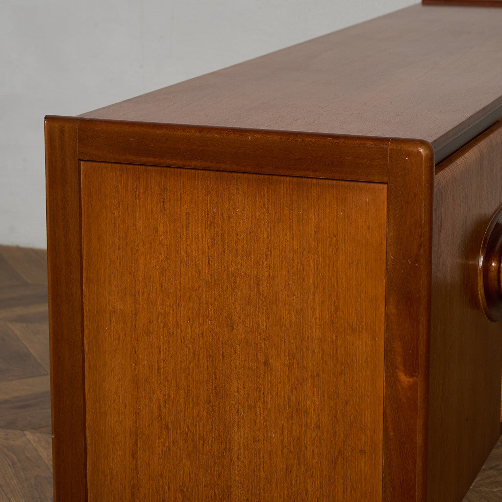 イギリスヴィンテージ サイドボード