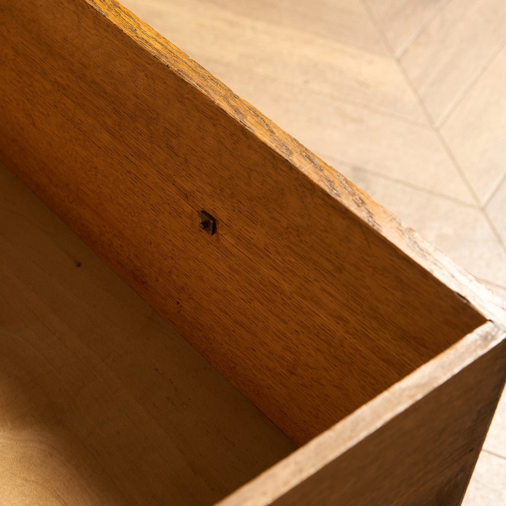 英国 クラシック 2段 チェスト