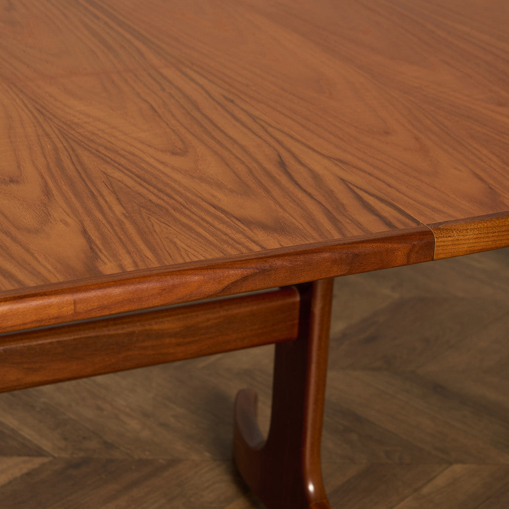 Fresco ホエールレッグ ダイニングテーブル 4393