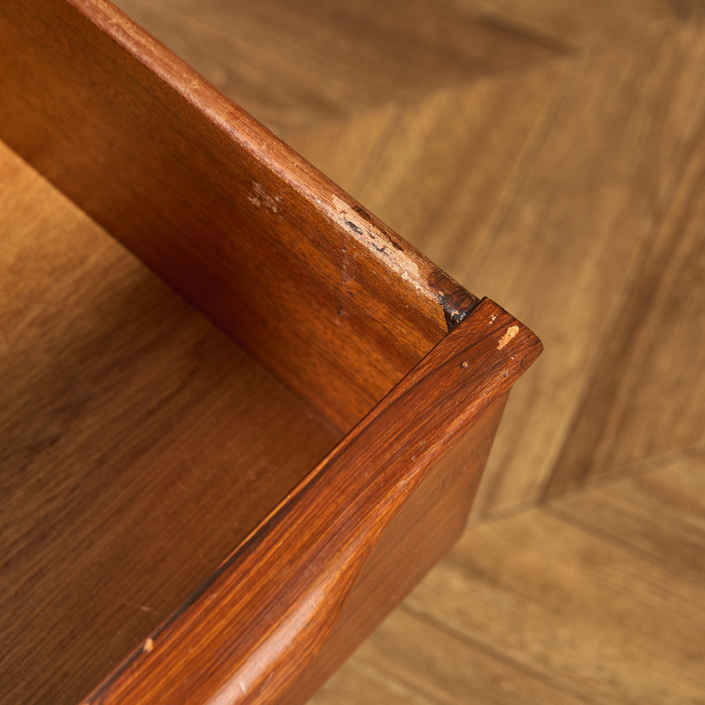 イギリス ヴィンテージ サイドボード