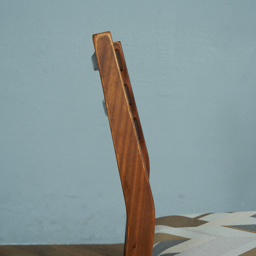 ヴィンテージ ダイニングチェア / 座面張替え済み (LUUM)