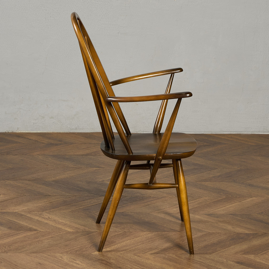 ヴィンテージ クエーカー アームチェア ラウンドゴールドラベル