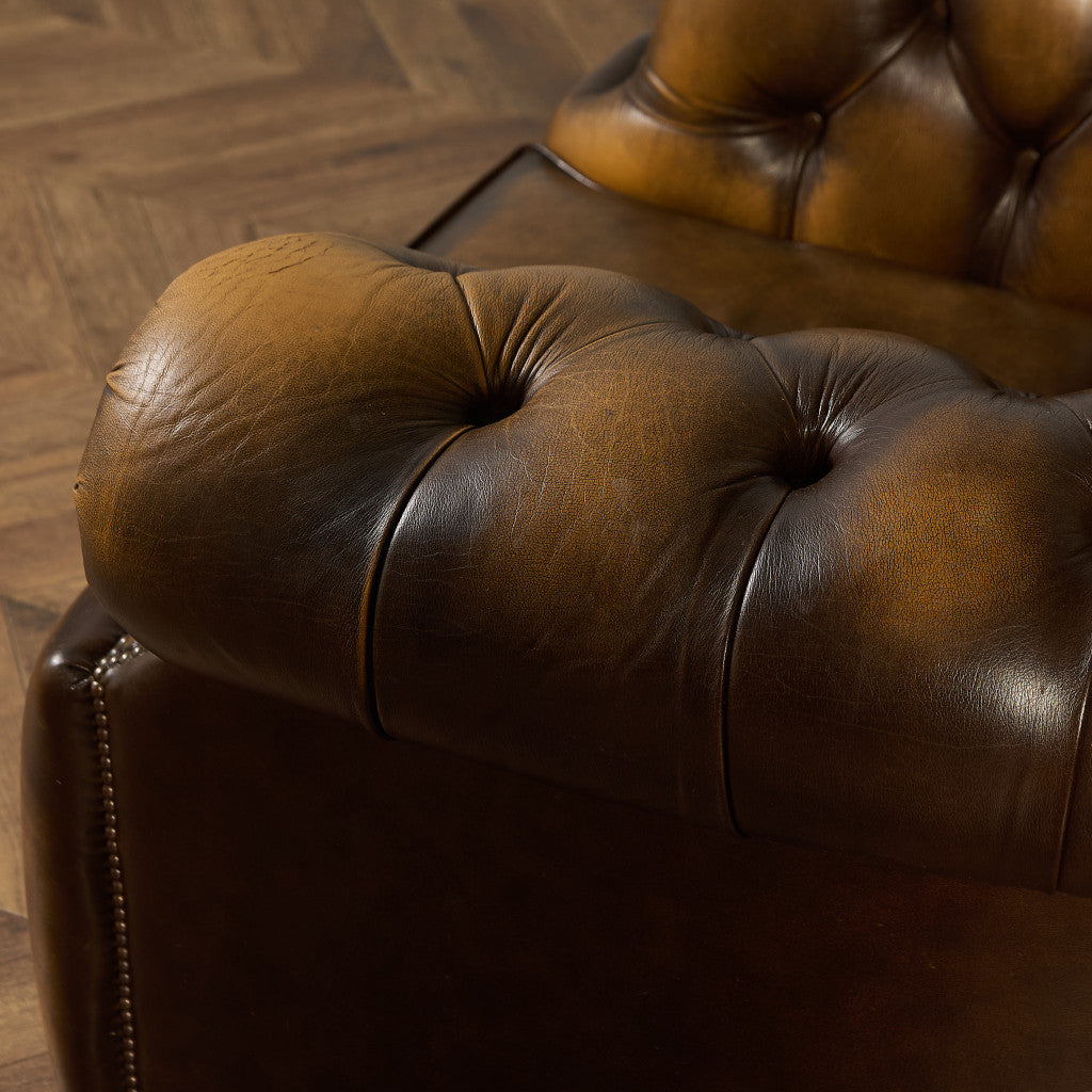 英国 クラシック チェスターフィールド ソファ