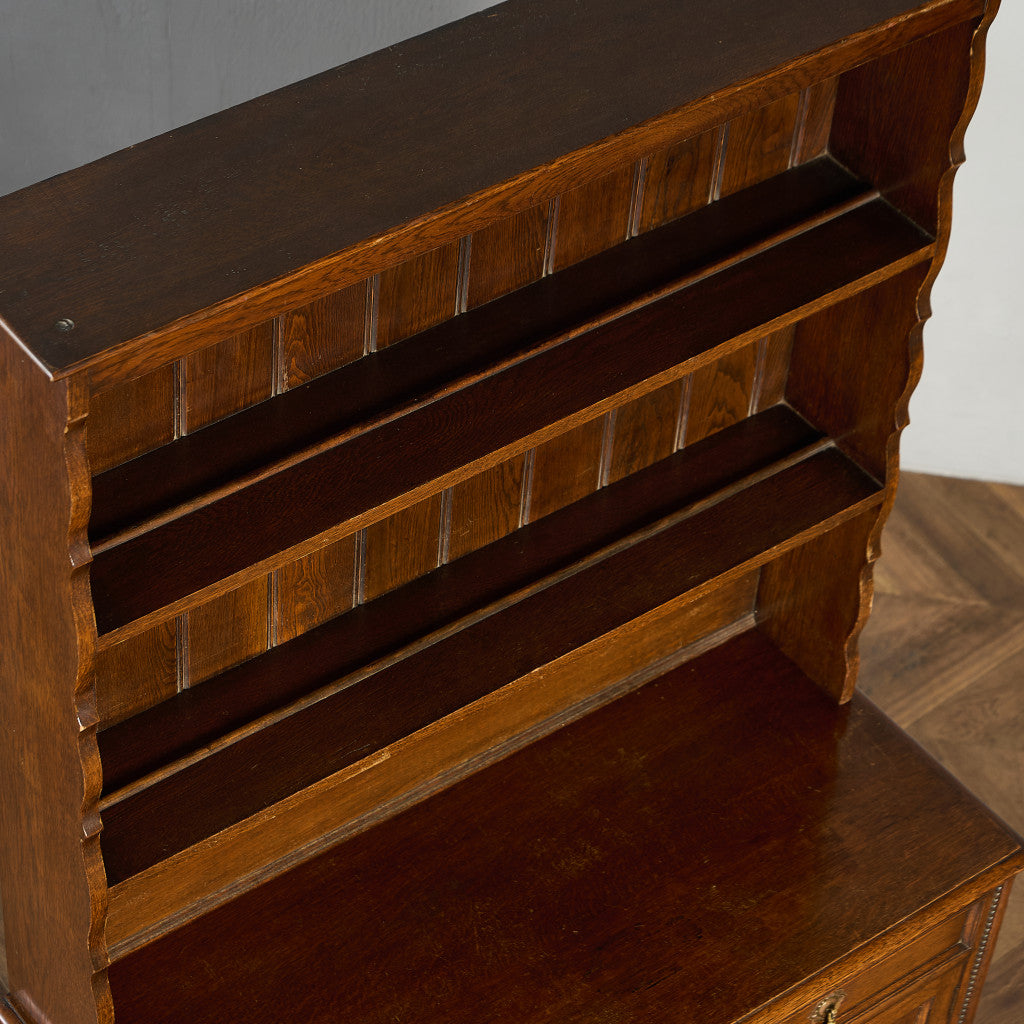 英国 クラシック ウェルシュドレッサー  食器棚