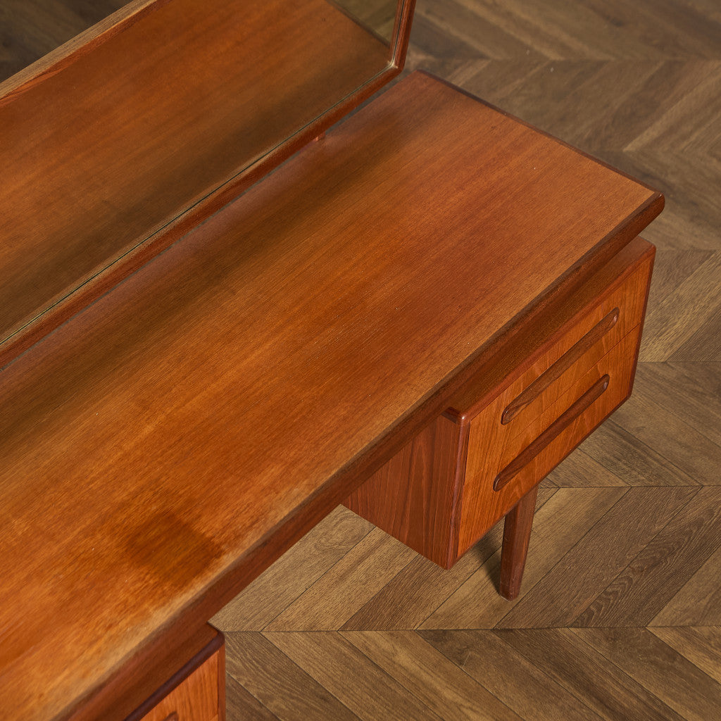 New Fresco ヴィンテージ デスク