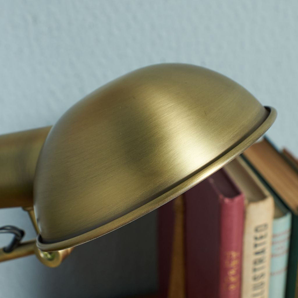 Ferreo フェレオ デスクランプ