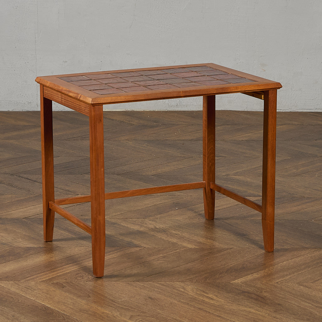 デンマーク タイルトップ ネストテーブル