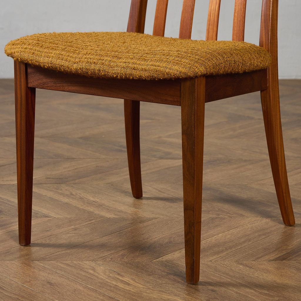 スラットバックチェア (4540)