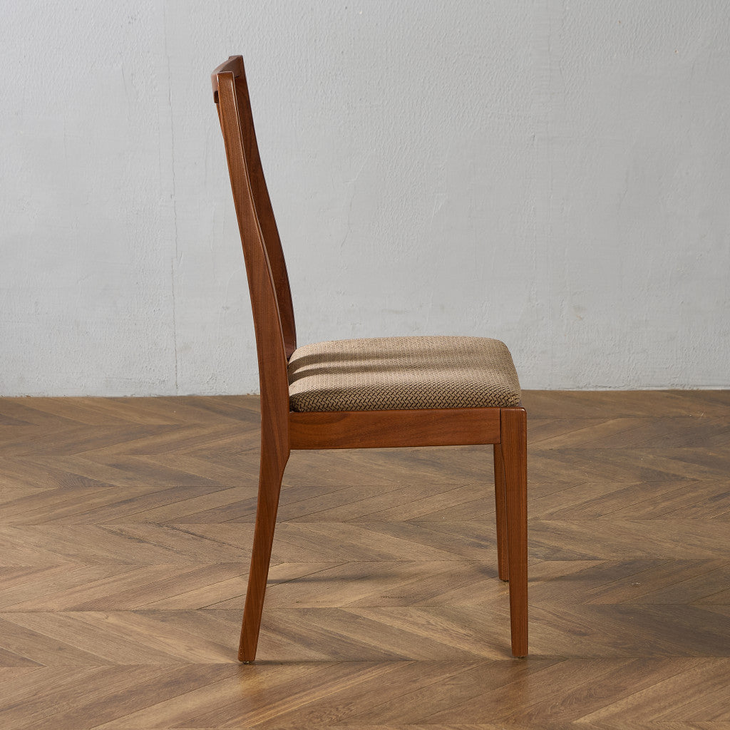 ダイニングチェア