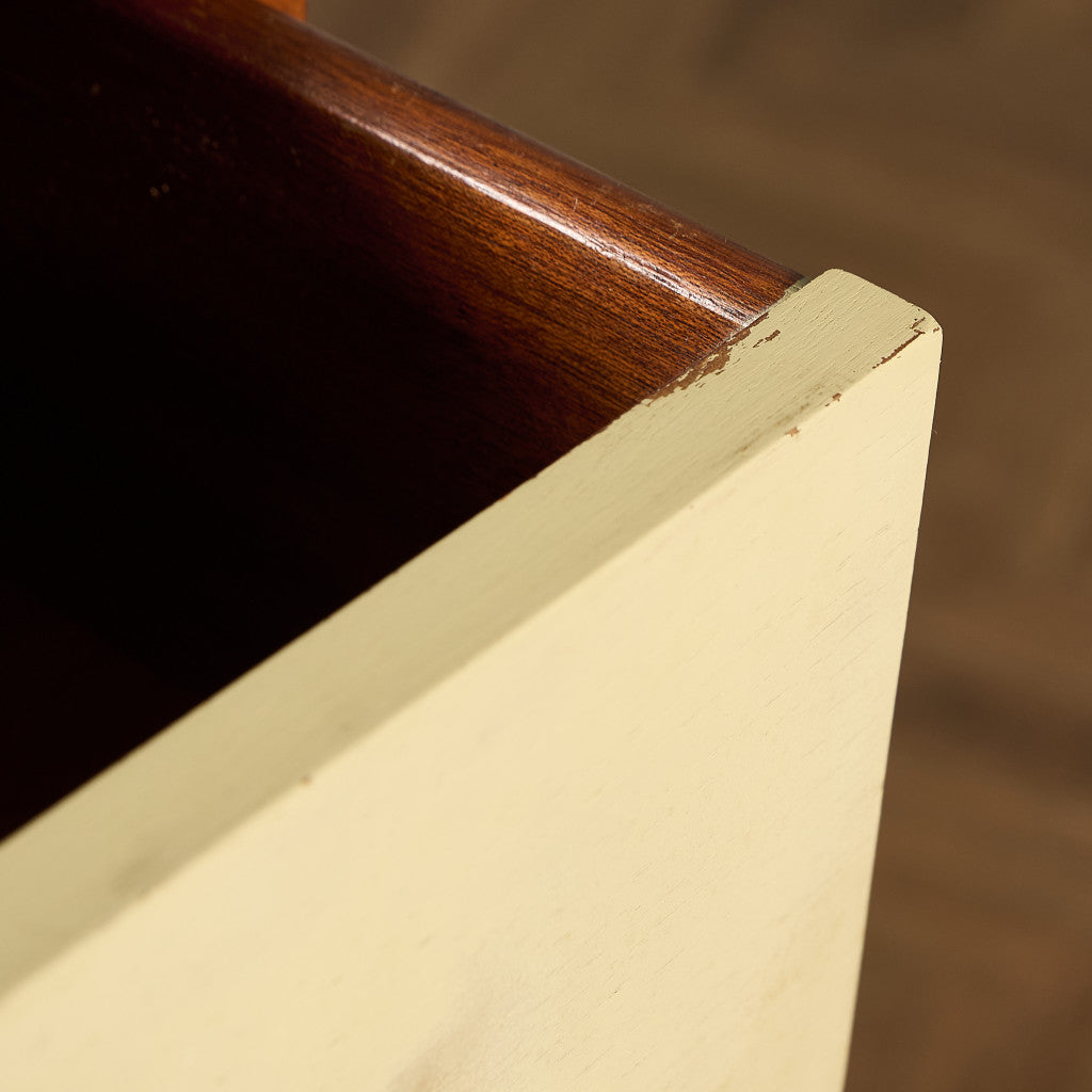 Tola&white 7段 チェスト