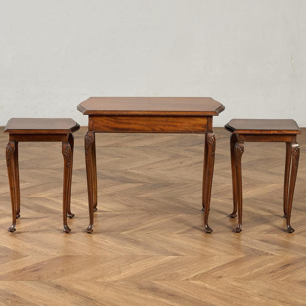 英国 クラシック ネストテーブル