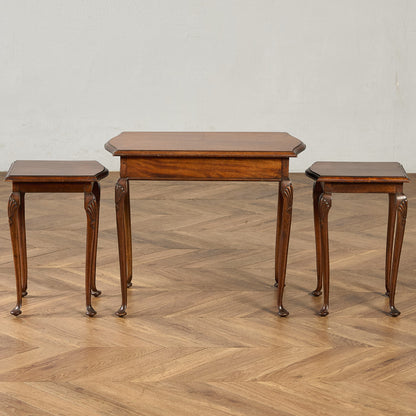 英国 クラシック ネストテーブル