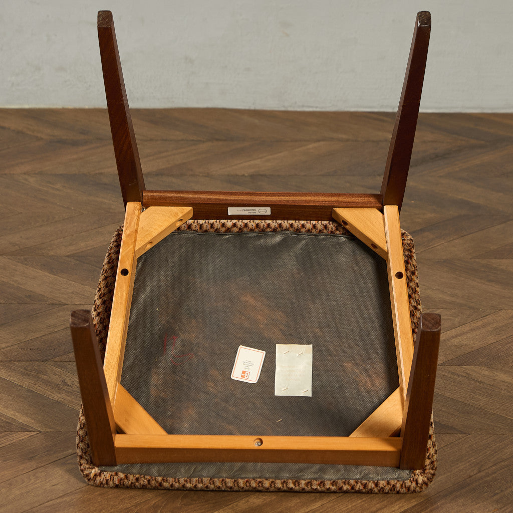 スラットバックチェア (4540)