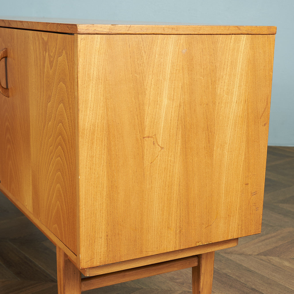 ヴィンテージ サイドボード