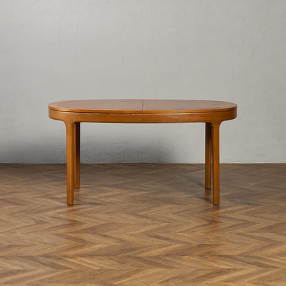 エクステンション オーバル ダイニングテーブル