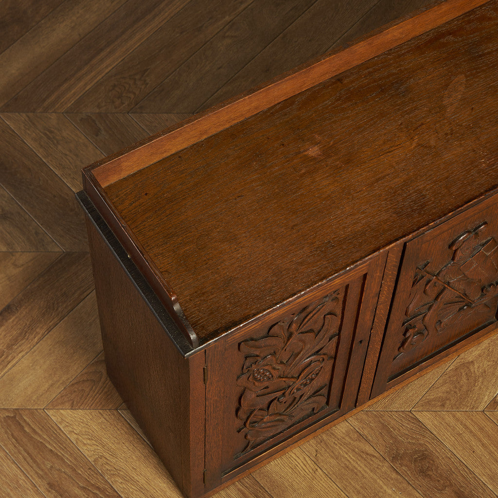 英国 アンティーク キャビネット