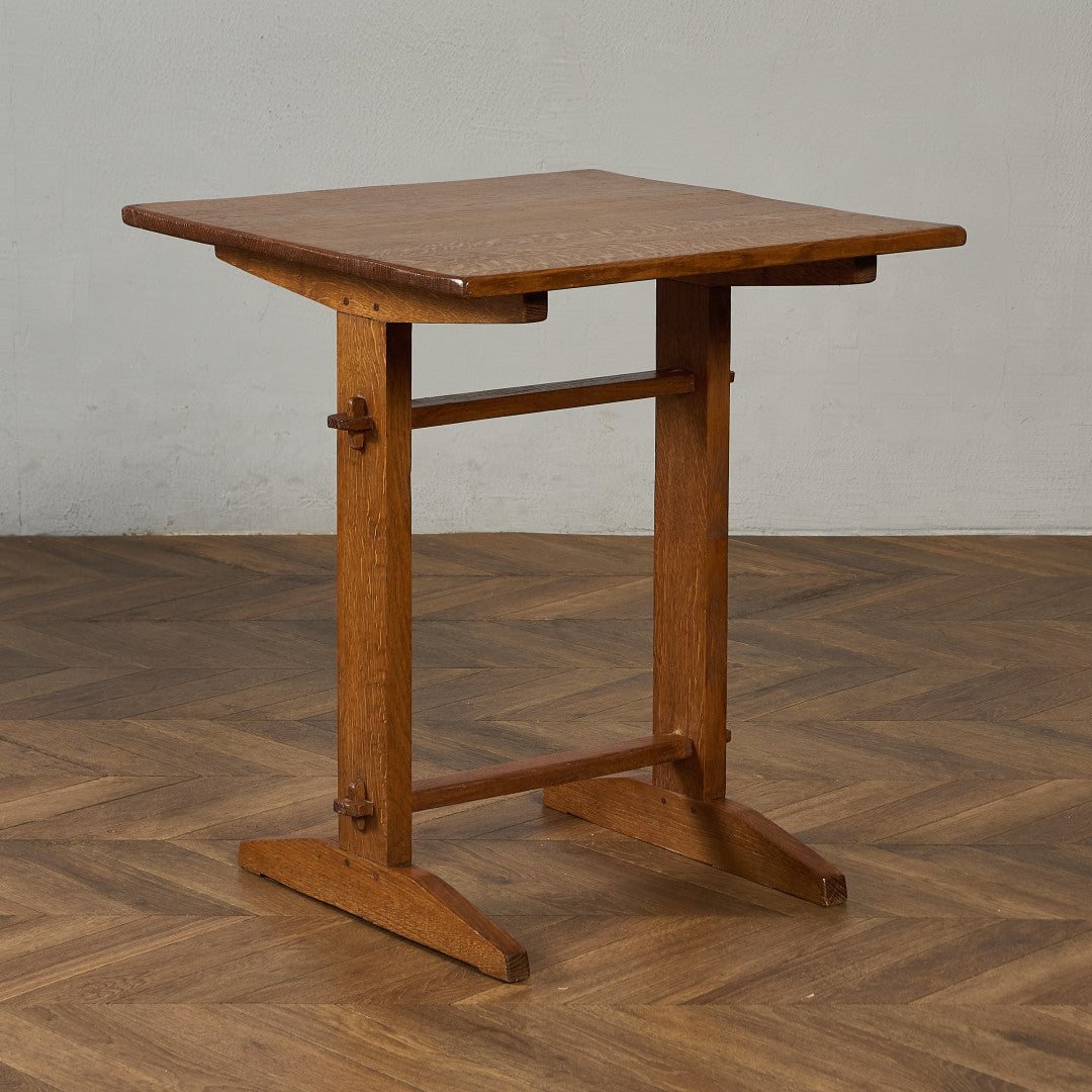 英国 クラシック サイドテーブル