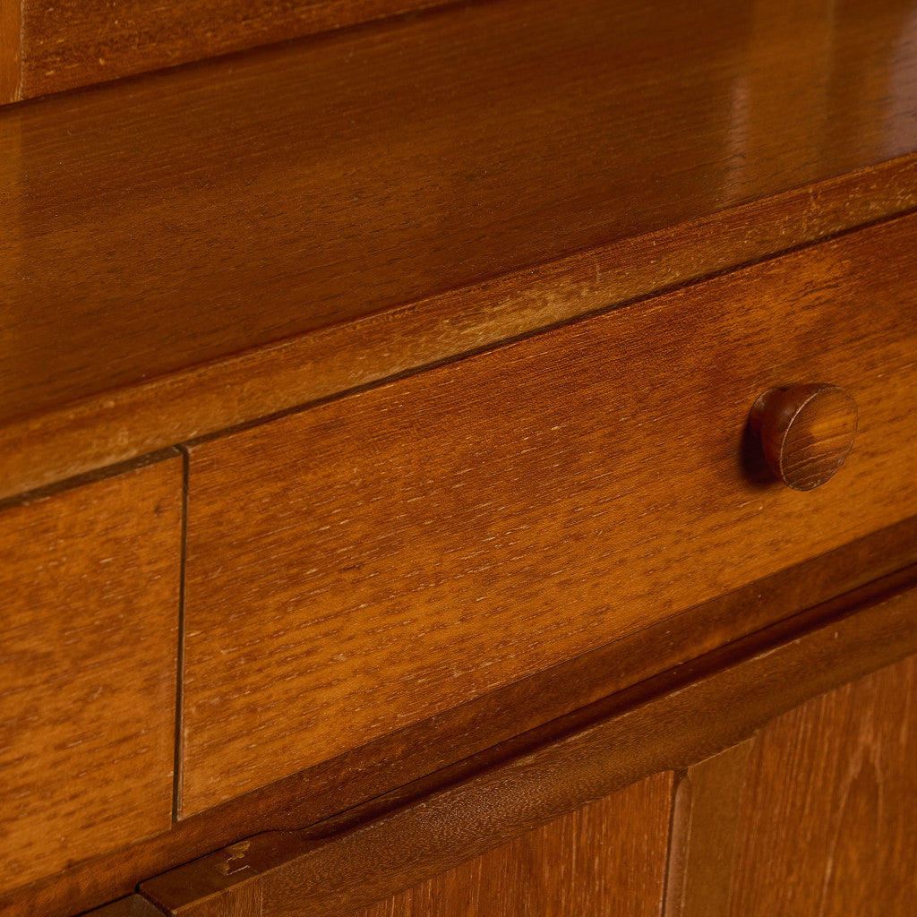 ヴィンテージ ハイサイドボード