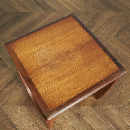 Astro セラミックタイルトップ ネストテーブル (3552D)