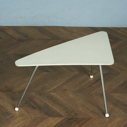 英国ヴィンテージ トライアングル センターテーブル / コーヒーテーブル