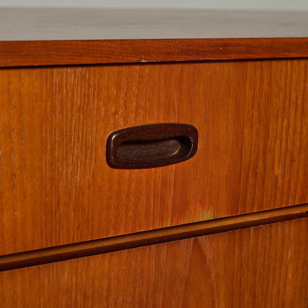 イギリス ヴィンテージ サイドボード ワイド チェスト