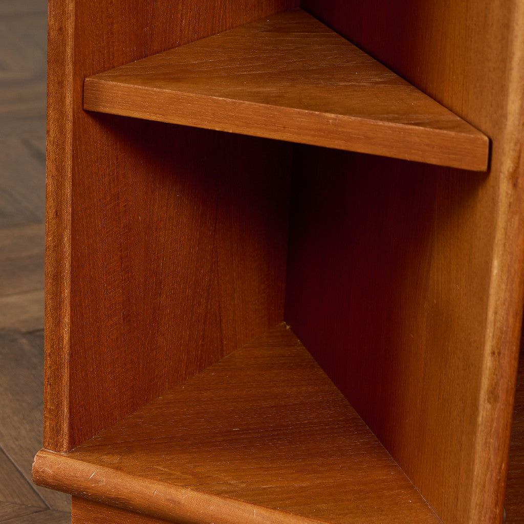 ヴィンテージ コーナー キャビネット  AVボード