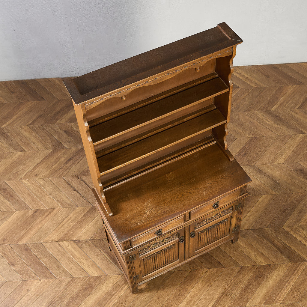 オーク材 ウェルシュドレッサー