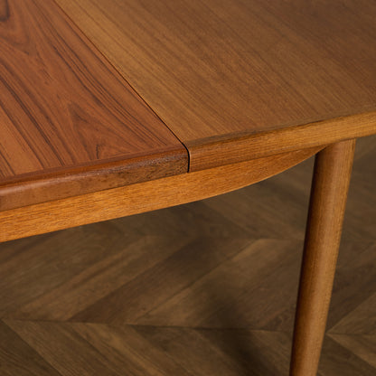 ヴィンテージ エクステンション オーバルダイニングテーブル