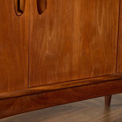 Brasilia ハイ サイドボード