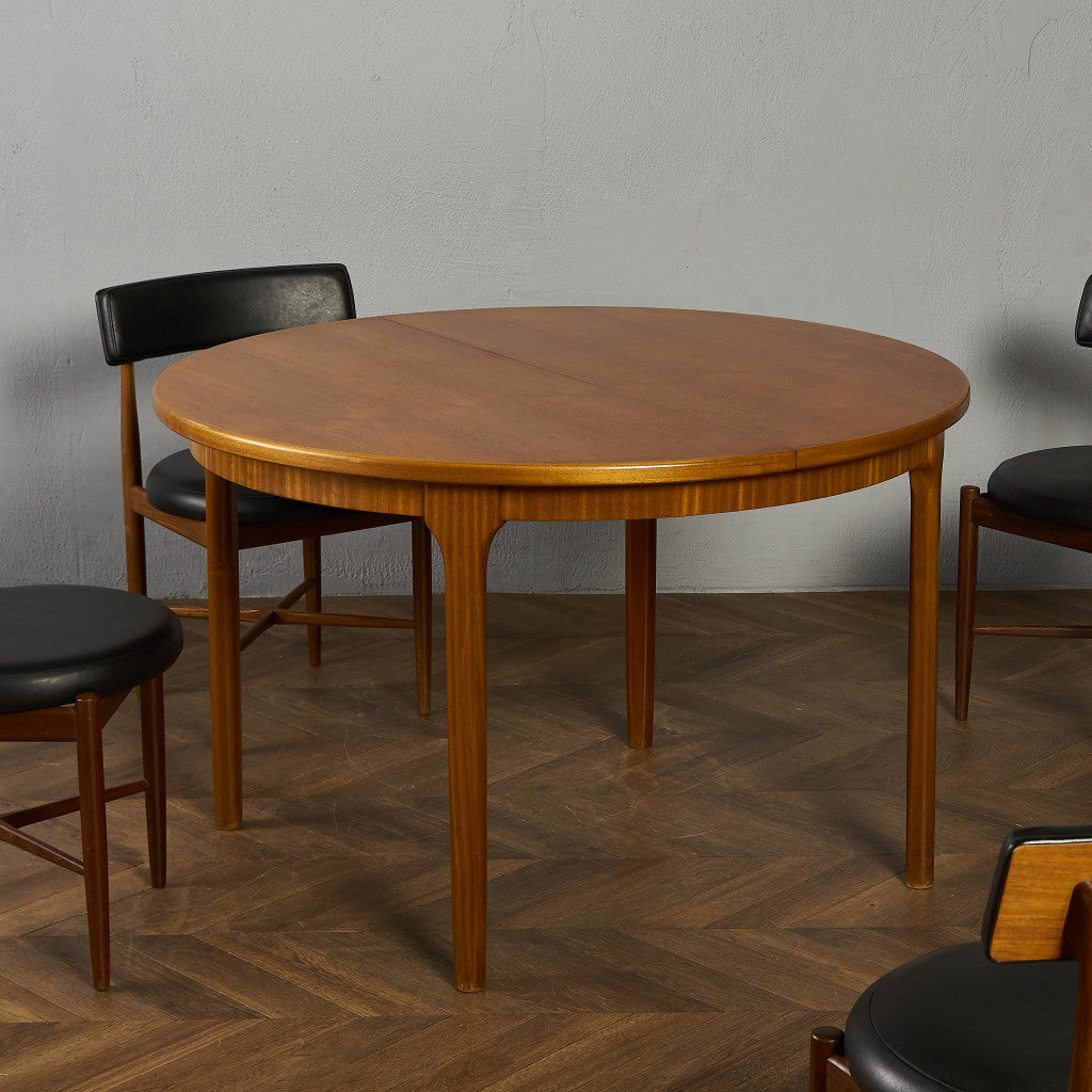 エクステンション ラウンドダイニングテーブル / 天板再塗装済み