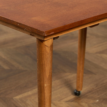 Novy Domov ヴィンテージ ネストテーブル