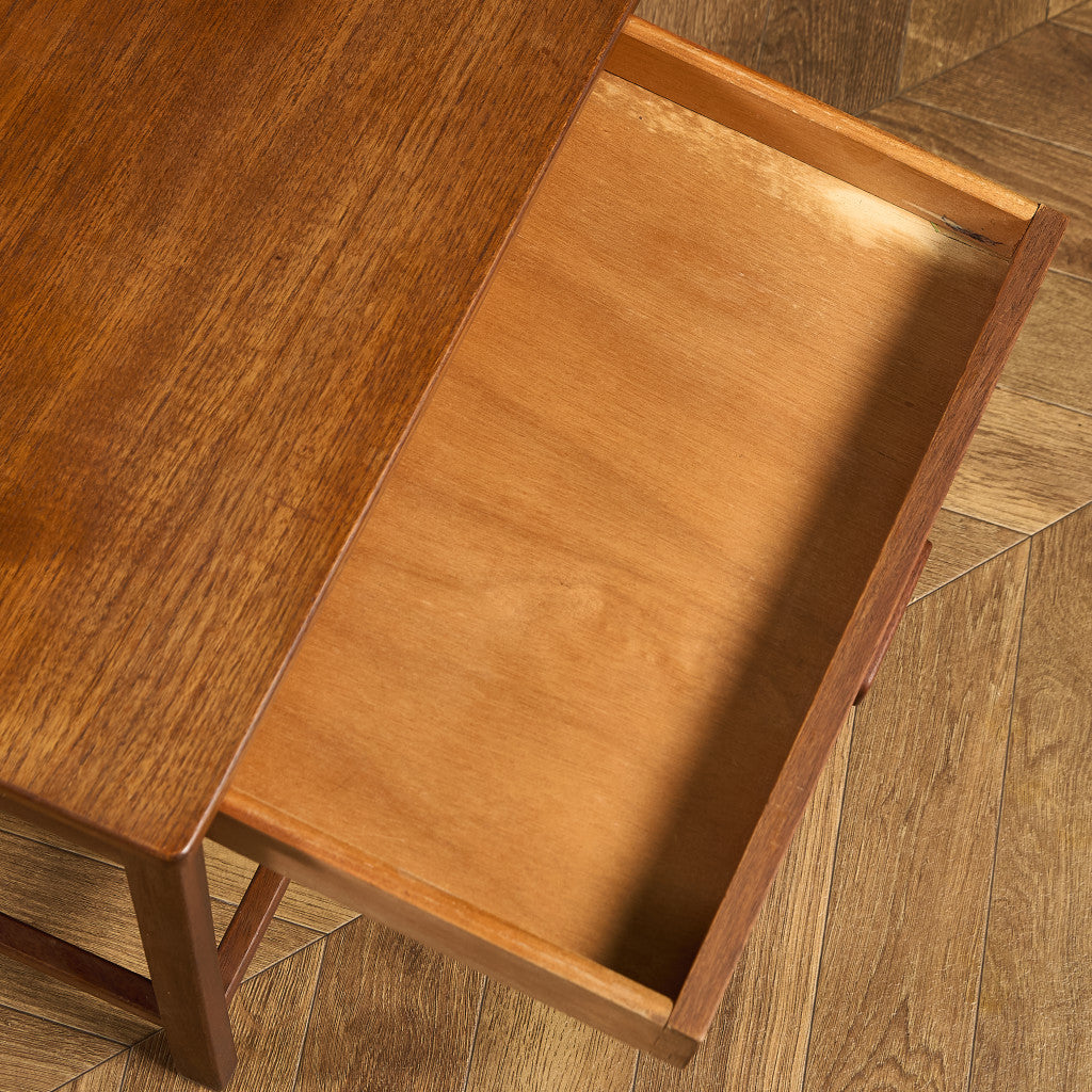 英国 ヴィンテージ ナイトスタンド サイドテーブル