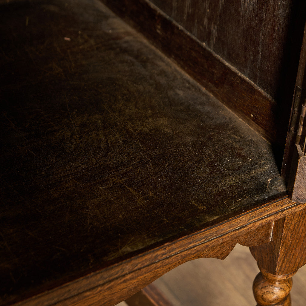 英国 クラシック ウェルシュドレッサー  食器棚