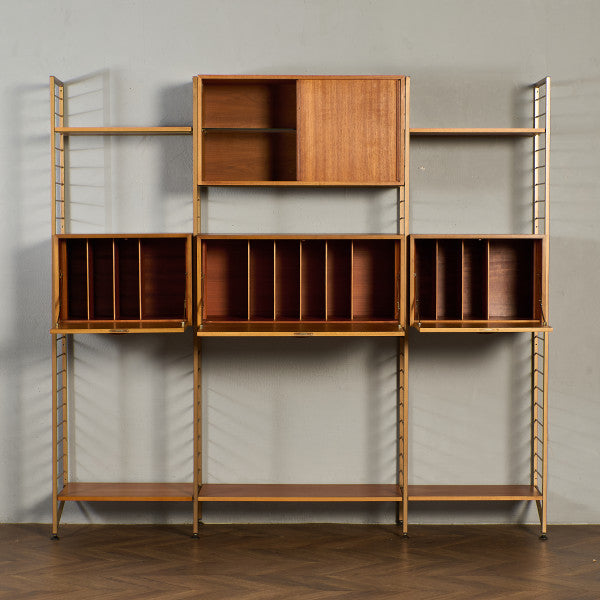 ウォールユニット