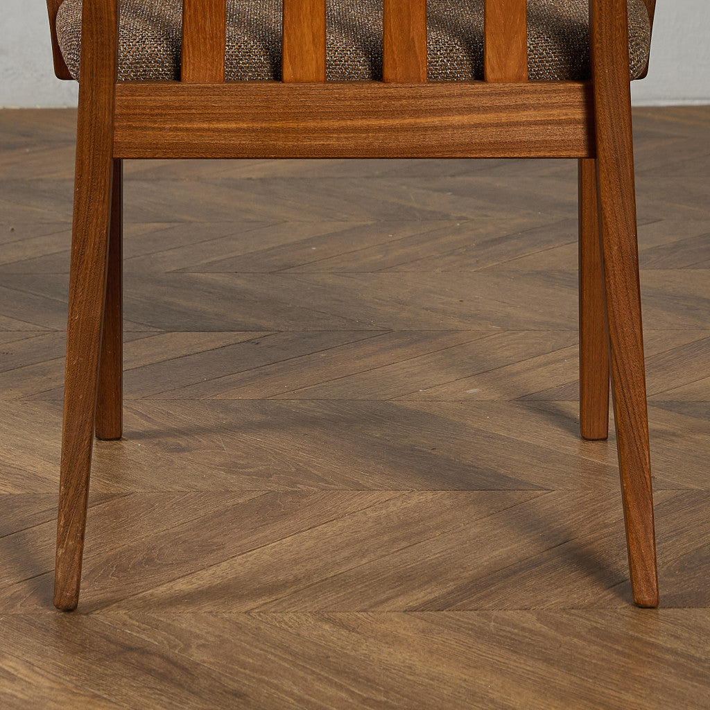 スラットバックチェア 座面張替え済み