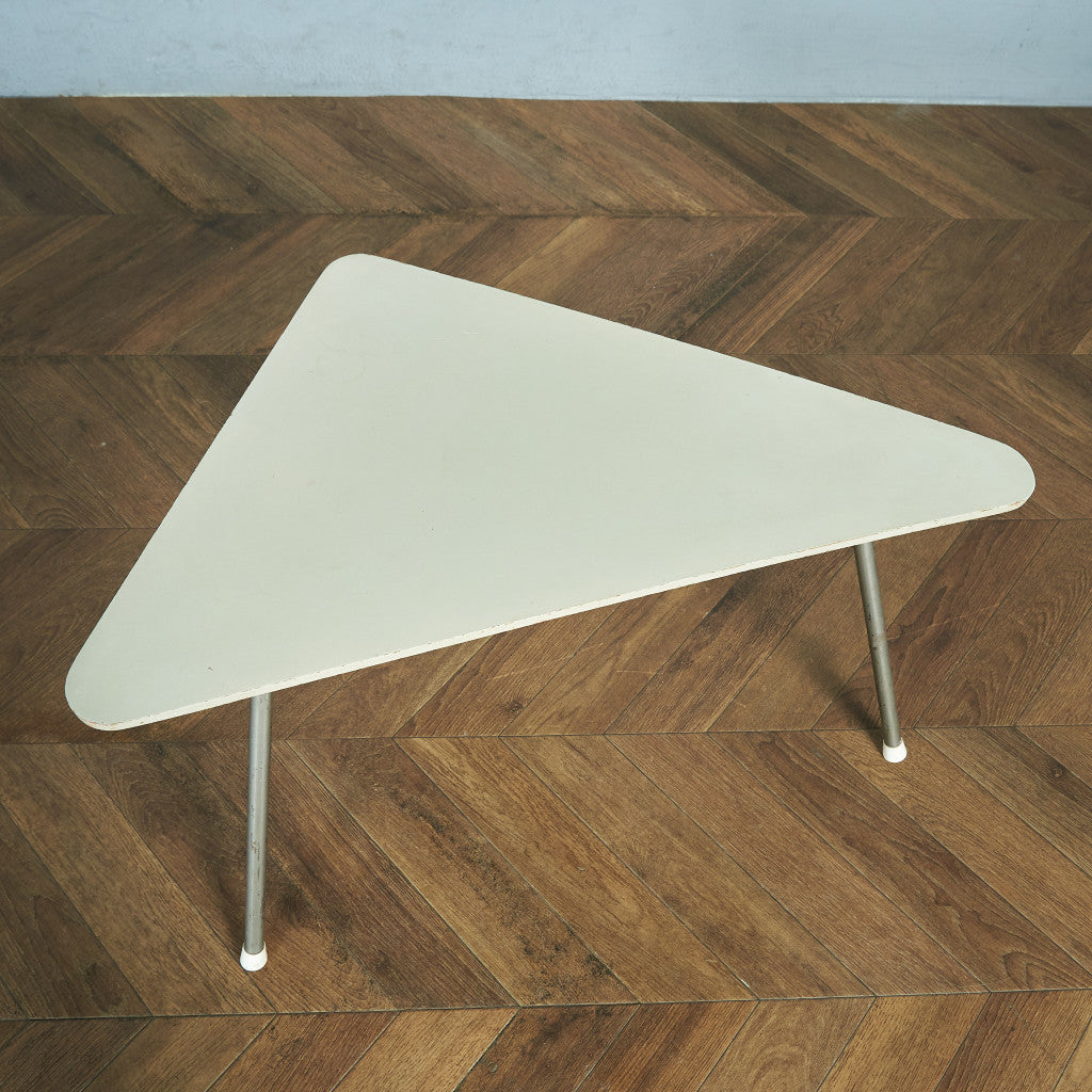 英国ヴィンテージ トライアングル センターテーブル / コーヒーテーブル