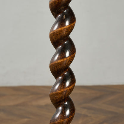 サイドテーブル