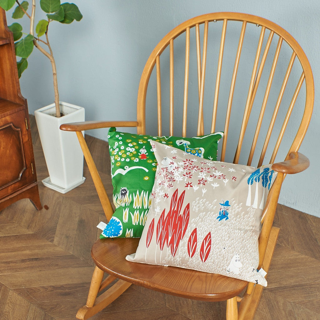 ムーミンクッションカバー ここにいるよ / GRAY