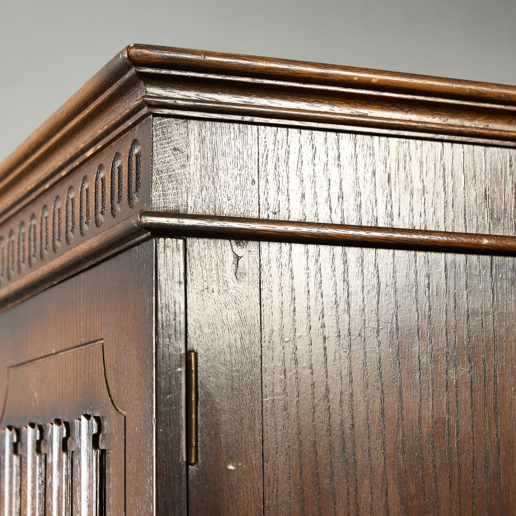 英国 クラシック ワードロープ