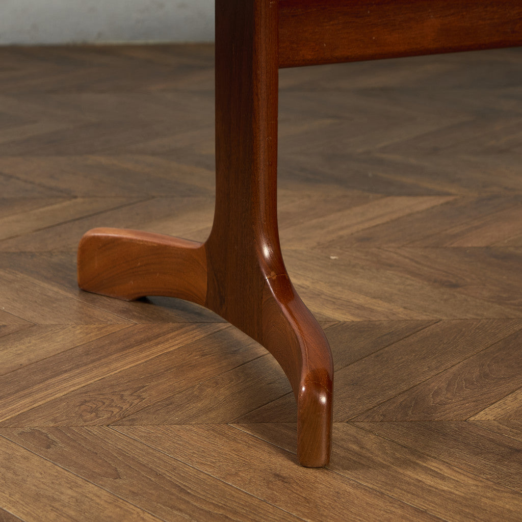 Fresco ホエールレッグ ダイニングテーブル 4393