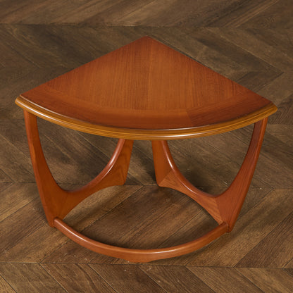 ヴィンテージ ガラストップ ネスト コーヒーテーブル