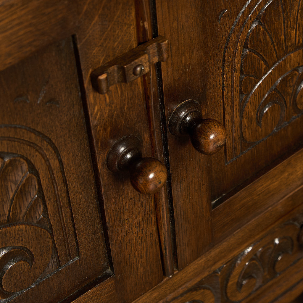 英国 クラシック オーク サイド キャビネット