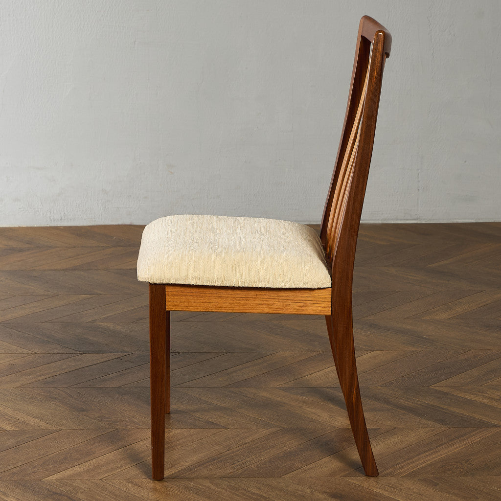 スラットバックチェア (4540)