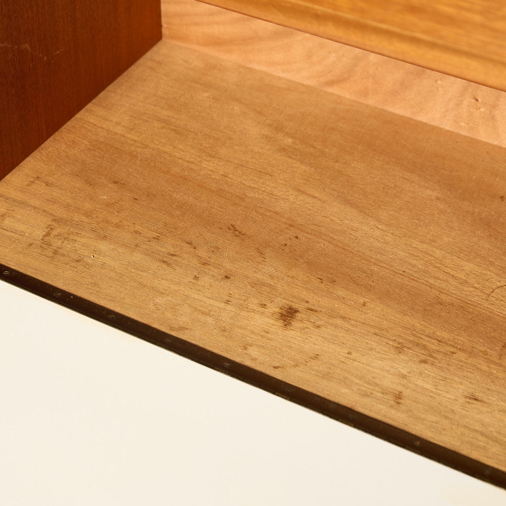 十字扉 ヴィンテージ サイドボード