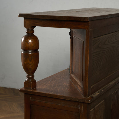 英国 クラシック コートカップボード 食器棚